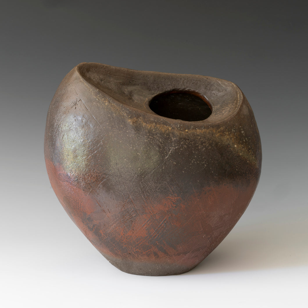 Pointed Ellipse Vase