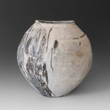 Load image into Gallery viewer, (#09) Vista Vase 1
