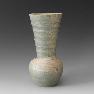 (#18) Bulb Vase