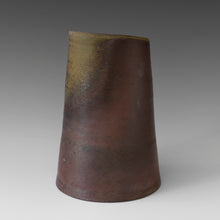 Load image into Gallery viewer, (#12) Trunk Vase 1
