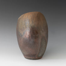 Load image into Gallery viewer, Venus Vase
